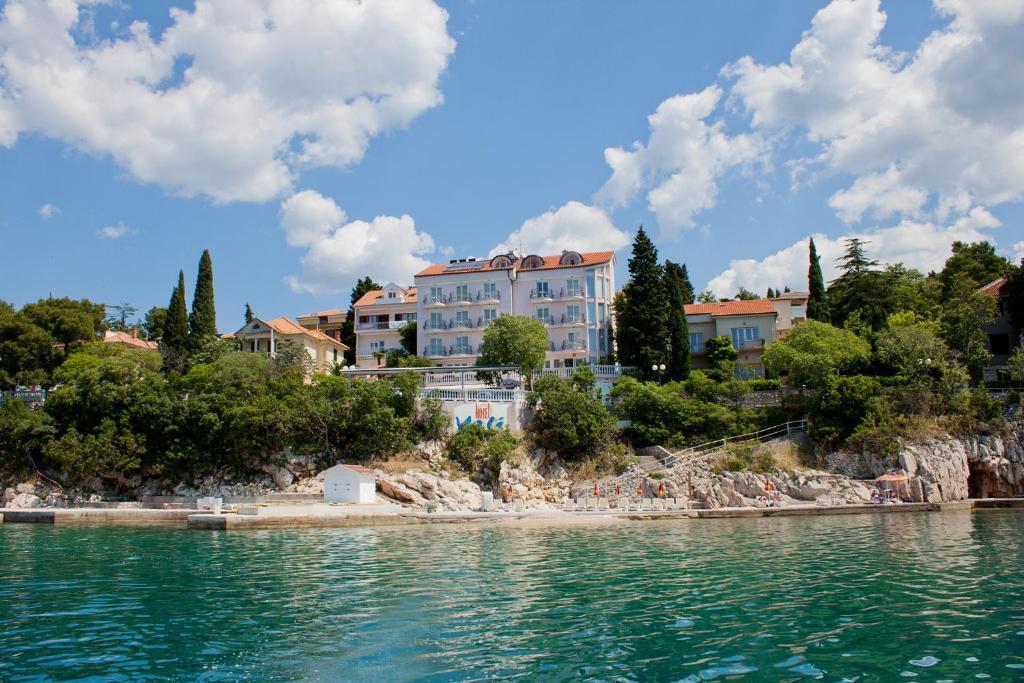 Hotel Vali Dramalj Crikvenica Eksteriør bilde