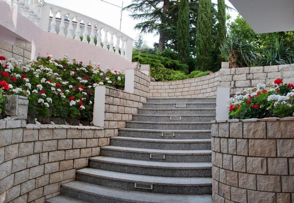 Hotel Vali Dramalj Crikvenica Eksteriør bilde